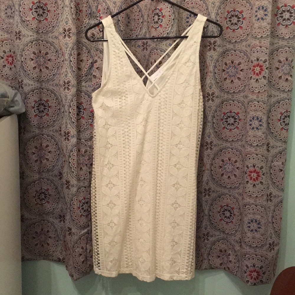 White lace dress